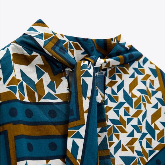 ZARA SCARF PRINT FLUID TOP - Picture 8 of 8
